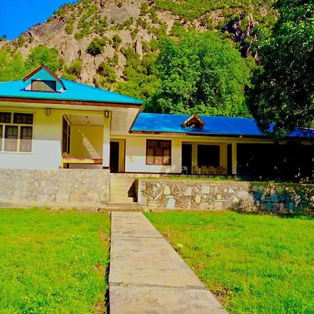 Chitral Inn Resort 외부 사진
